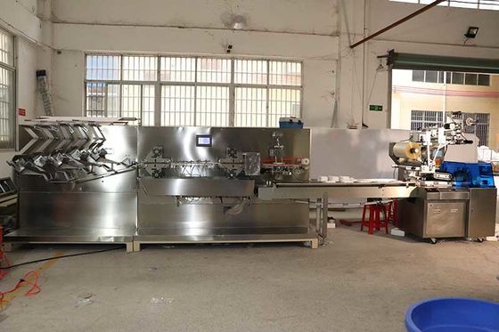 Máy làm khăn giấy ướt 120 chiếc cho phụ nữ Dây chuyền đóng gói tốc độ cao tự động