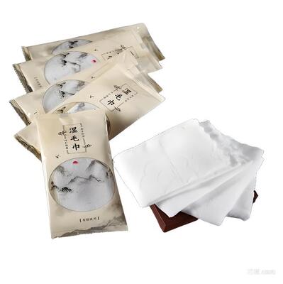 Máy đóng gói khăn ướt nhanh chóng, có khả năng xử lý nhiều định dạng bao bì để đáp ứng hiệu quả nhu cầu thị trường đa dạng